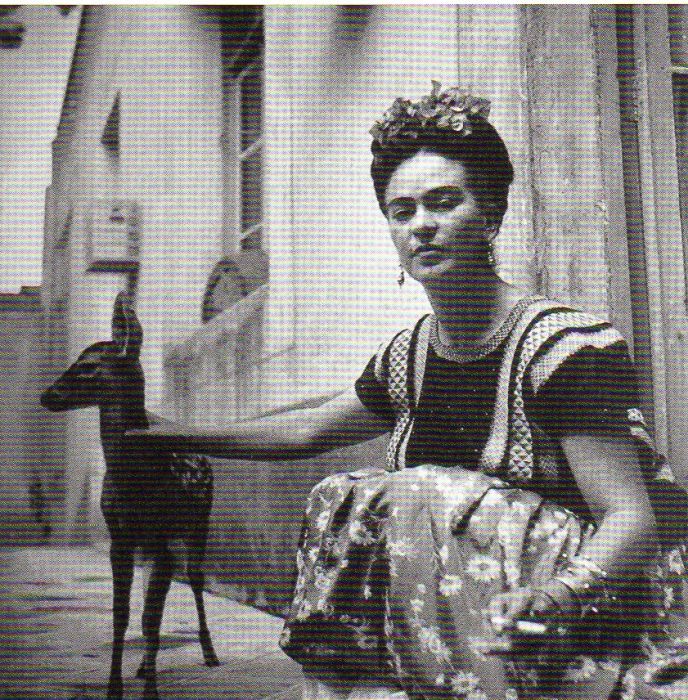 Questa immagine ha l'attributo alt vuoto; il nome del file è Kahlo-18-sotto-print.jpg