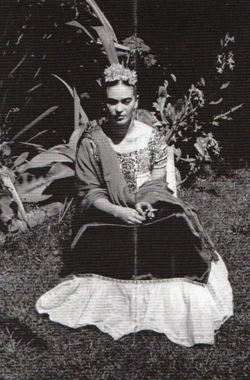 Questa immagine ha l'attributo alt vuoto; il nome del file è Kahlo-23-dex-PRINT-750.jpg