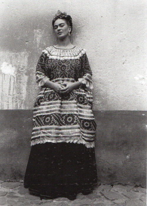 Questa immagine ha l'attributo alt vuoto; il nome del file è Kahlo-27-intera4-PRINT.jpg