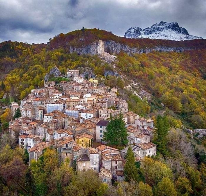 Questa immagine ha l'attributo alt vuoto; il nome del file è VITTORIO-FOTO-9.jpg