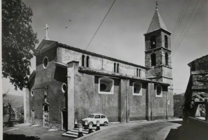 Questa immagine ha l'attributo alt vuoto; il nome del file è AAAA.-VITTIRIO-FOTO-CHIESA.jpg